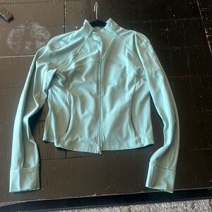Lululemon cropped define jacket